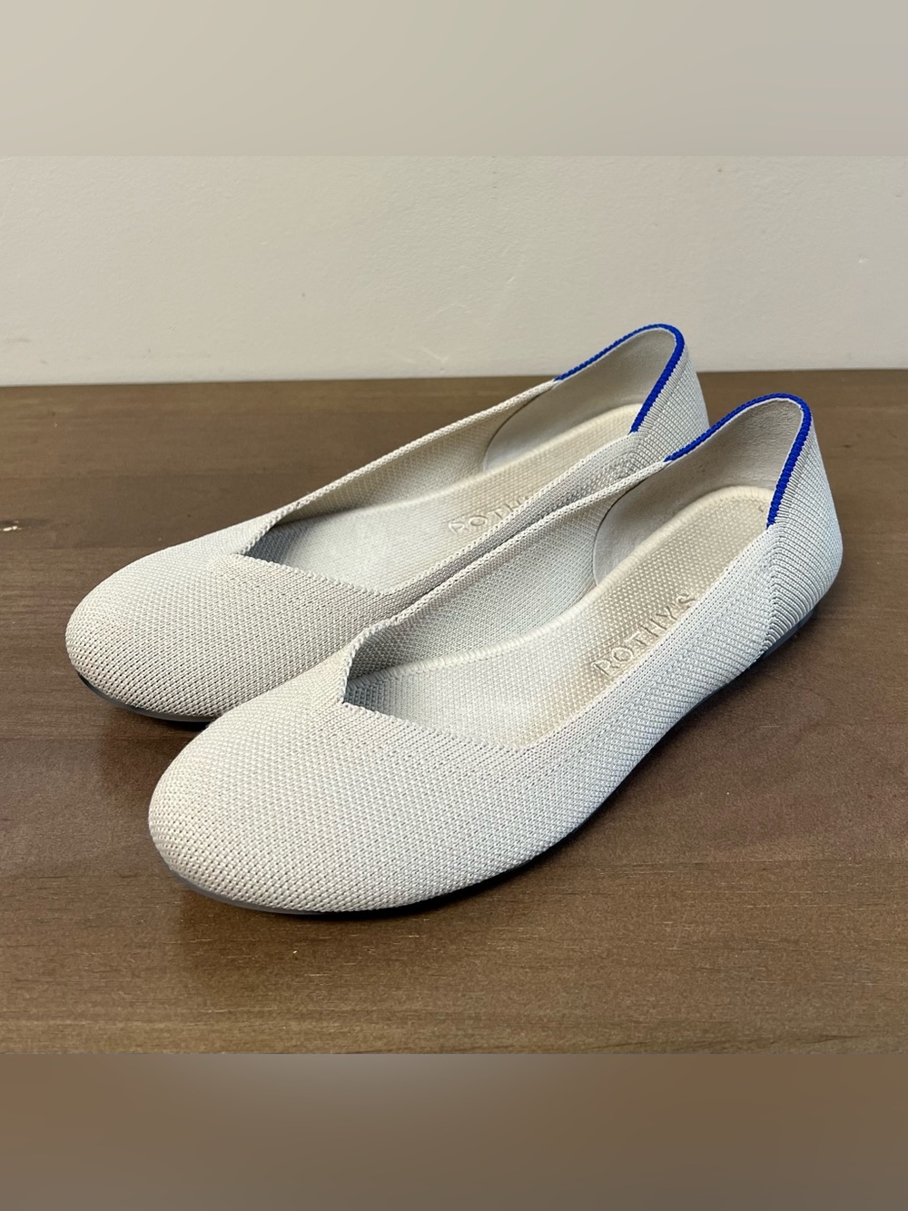 ROTHY’s 7 Rounded Toe Beige w/Camo Sole Slip On Knit Ballet Flats Shoes Loafers